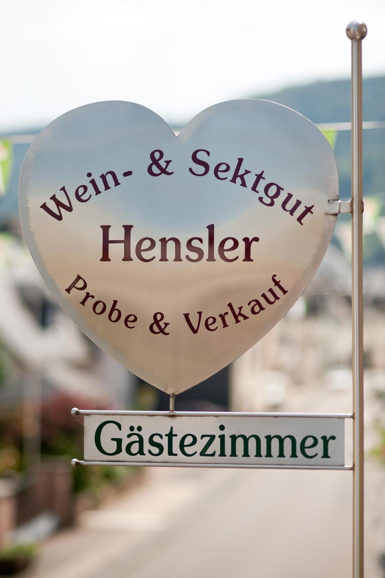 Wein- Und Sektgut Markus Hensler Briedel Exteriér fotografie
